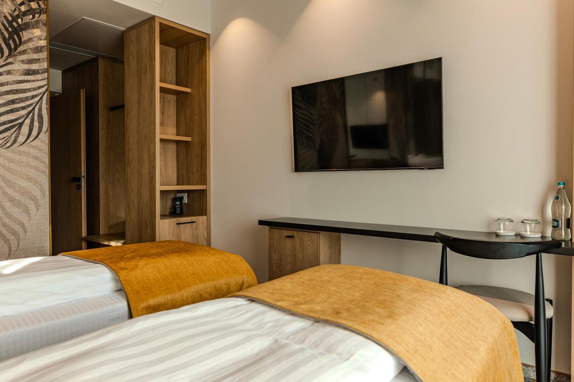 Hotel Branco Timişoara Extérieur photo